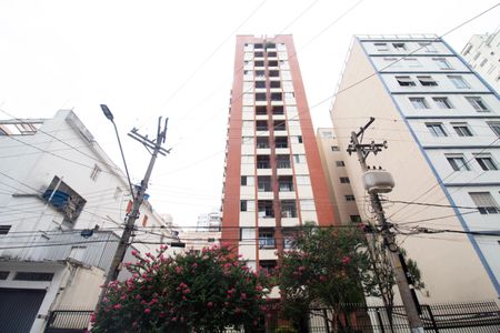 Apartamento à venda com 42m², 1 quarto e 1 vagaFachada 