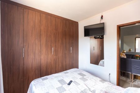 Casa à venda com 500m², 1 quarto e sem vaga