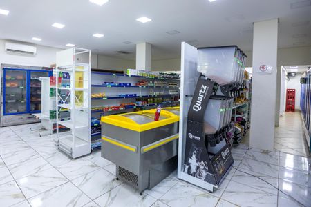 Casa à venda com 500m², 1 quarto e sem vaga