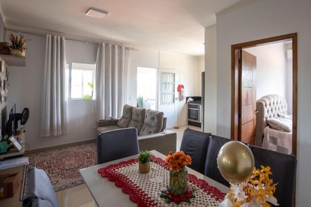 Casa à venda com 500m², 1 quarto e sem vaga