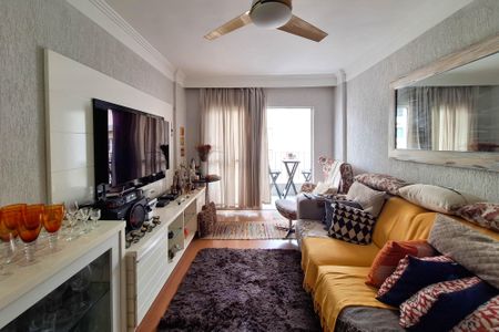 Apartamento à venda com 114m², 2 quartos e 1 vaga Apartamento à venda com 114m², 2 quartos e 1 vagaSala