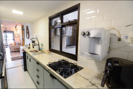 Apartamento para alugar com 70m², 2 quartos e 1 vagaCozinha