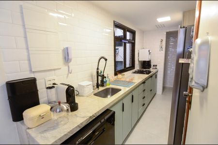 Apartamento para alugar com 70m², 2 quartos e 1 vagaCozinha