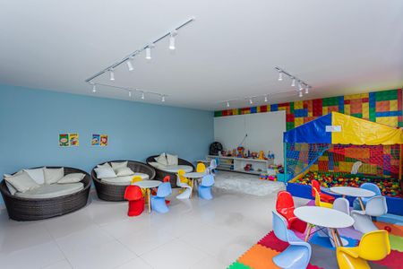 Apartamento à venda com 51m², 2 quartos e 1 vaga Apartamento à venda com 51m², 2 quartos e 1 vagaBrinquedoteca