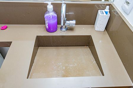 Apartamento à venda com 51m², 2 quartos e 1 vaga Apartamento à venda com 51m², 2 quartos e 1 vagaBanheiro