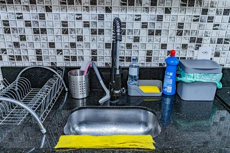 Apartamento à venda com 51m², 2 quartos e 1 vaga Apartamento à venda com 51m², 2 quartos e 1 vagaCozinha e Área de Serviço