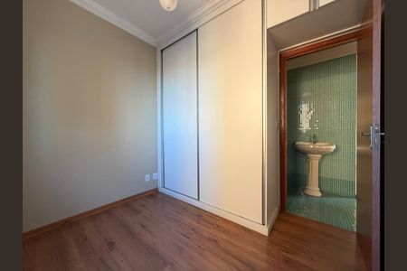 Apartamento para alugar com 58m², 2 quartos e 2 vagas