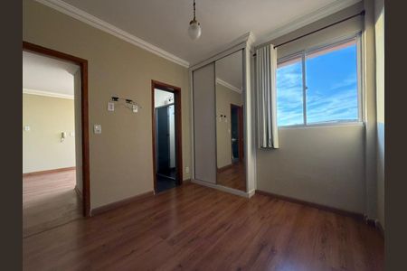 Apartamento para alugar com 58m², 2 quartos e 2 vagas