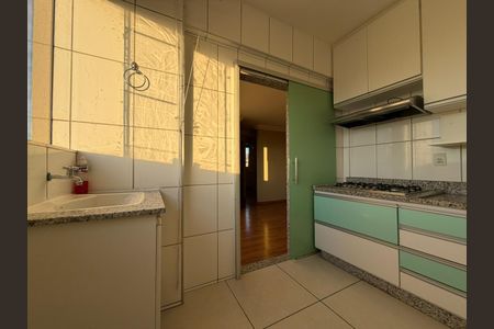 Apartamento para alugar com 58m², 2 quartos e 2 vagas