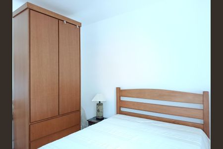 Quarto de kitnet/studio para alugar com 1 quarto, 31m² em Cerqueira César, São Paulo