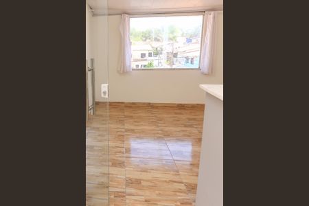 Casa de condomínio para alugar com 50m², 1 quarto e sem vagaSala