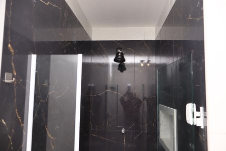 Casa de condomínio para alugar com 50m², 1 quarto e sem vagaBanheiro