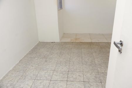 Casa de condomínio para alugar com 50m², 1 quarto e sem vagaQuarto