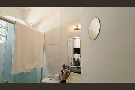 Casa à venda com 170m², 3 quartos e 3 vagas Casa à venda com 170m², 3 quartos e 3 vagasBanheiro da Suíte