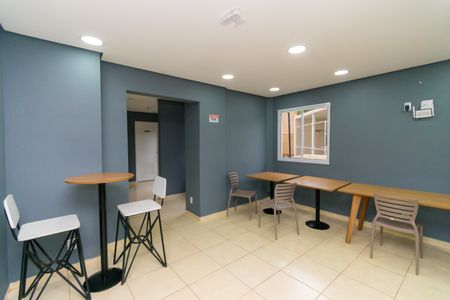 Apartamento para alugar com 37m², 2 quartos e 1 vagaÁrea comum