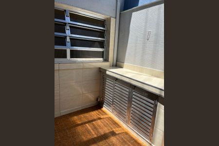 Casa à venda com 123m², 2 quartos e 1 vagaFoto 02