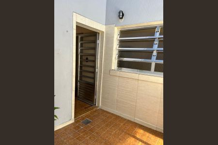 Casa à venda com 123m², 2 quartos e 1 vagaFoto 05