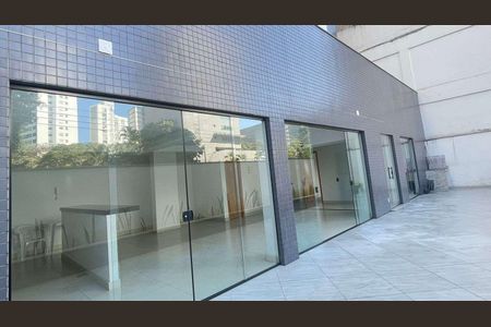 Apartamento à venda com 45m², 1 quarto e 2 vagas