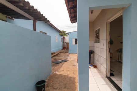 Casa à venda com 420m², 6 quartos e 2 vagasQuintal da casa 03