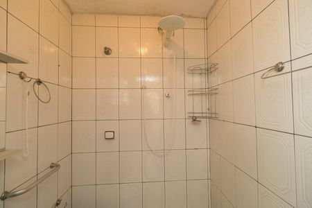 Casa à venda com 225m², 4 quartos e 2 vagas Casa à venda com 225m², 4 quartos e 2 vagasBanheiro 2