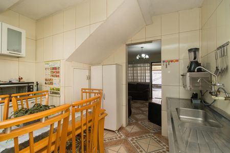 Casa à venda com 225m², 4 quartos e 2 vagas Casa à venda com 225m², 4 quartos e 2 vagasCozinha 1