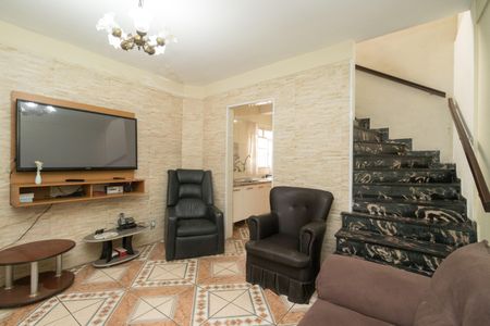 Sala de casa à venda com 4 quartos, 225m² em Vila Prudente, São Paulo