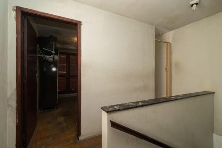 Casa à venda com 225m², 4 quartos e 2 vagas Casa à venda com 225m², 4 quartos e 2 vagasQuarto 3