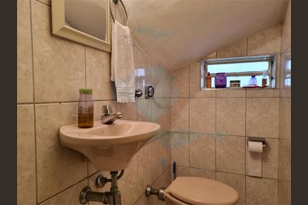 Casa à venda com 2 quartos, 129m² em Jardim Ernestina, São Paulo