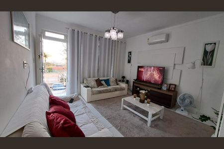 Casa à venda com 160m², 2 quartos e 10 vagas