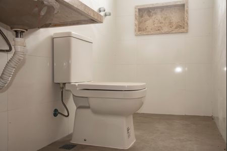 Casa à venda com 200m², 3 quartos e 3 vagasBanheiro da Suíte 1