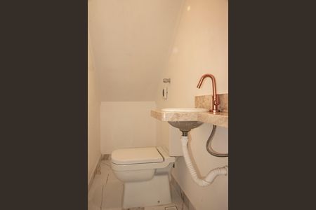 Casa à venda com 200m², 3 quartos e 3 vagasLavabo