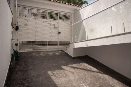 Casa à venda com 200m², 3 quartos e 3 vagasHall de entrada