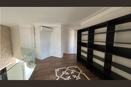 Apartamento à venda com 3 quartos, 250m² em Vila Nova Conceição, São Paulo
