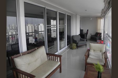 Apartamento à venda com 4 quartos, 177m² em Jardim Monte Kemel, São Paulo