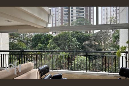 Apartamento à venda com 315m², 3 quartos e 5 vagas