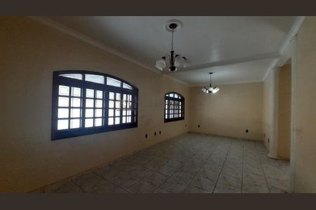 Casa à venda com 4 quartos, 250m² em Parque Eloy Chaves, Jundiaí