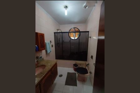 Casa à venda com 4 quartos, 224m² em Vila Nova, São Paulo