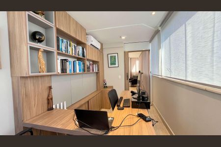 Apartamento à venda com 111m², 3 quartos e 2 vagas