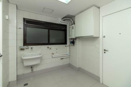 Apartamento à venda com 3 quartos, 140m² em Brooklin Novo, São Paulo