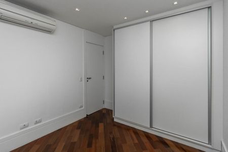 Apartamento à venda com 3 quartos, 140m² em Brooklin Novo, São Paulo