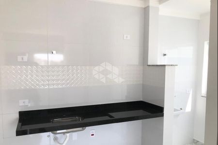 Casa à venda com 2 quartos, 45m² em Parque Vitoria, São Paulo