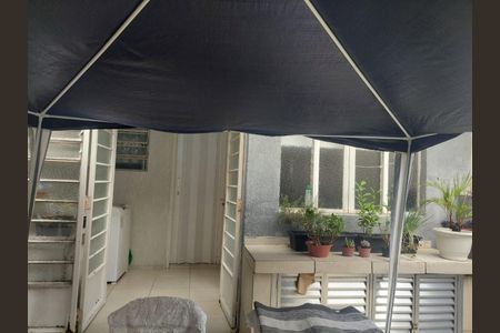 Casa à venda com 161m², 3 quartos e 5 vagas
