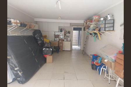 Casa à venda com 161m², 3 quartos e 5 vagas