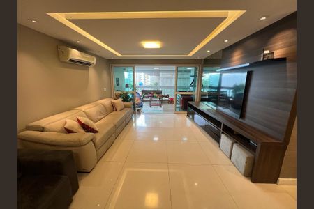 Apartamento à venda com 4 quartos, 190m² em Icaraí, Niterói