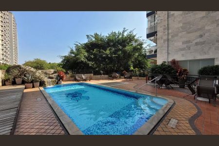 Apartamento à venda com 132m², 3 quartos e 2 vagas