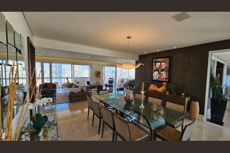 Apartamento à venda com 4 quartos, 493m² em Pacaembu, São Paulo