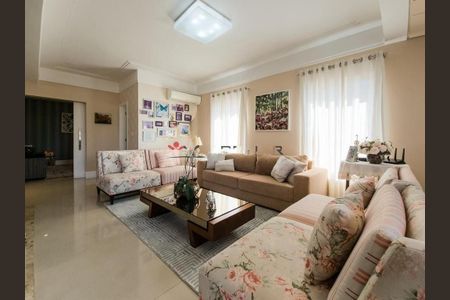 Casa à venda com 4 quartos, 577m² em Jundiaí Mirim, Jundiaí