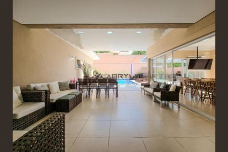 Casa à venda com 4 quartos, 577m² em Jundiaí Mirim, Jundiaí