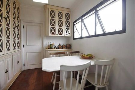 Foto 15 de apartamento à venda com 3 quartos, 265m² em Real Parque, São Paulo