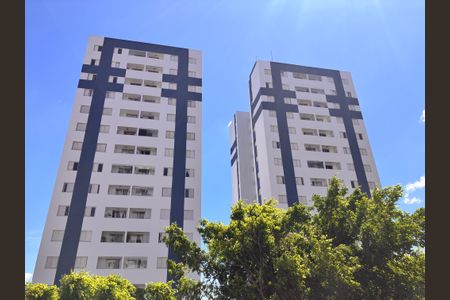 Apartamento para alugar com 64m², 3 quartos e 1 vagaFachada